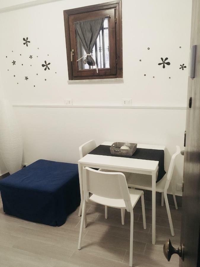 Around Cassaro Holiday House Palerme Extérieur photo